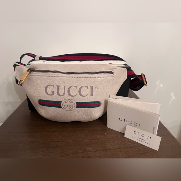 Gucci Handbags - Gucci Cream and Black Belt Bag